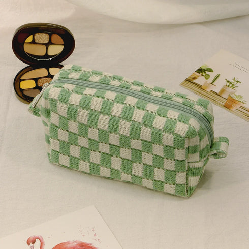 Checkerboard Cosmetic Bag Knitted Toiletry Storage Bag Colorful Makeup Pouch Organizer Checkered Pattern Cosmetic Bag